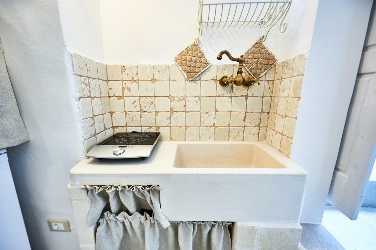 Equorum 11 - Ostuni Centro ภายนอก รูปภาพ